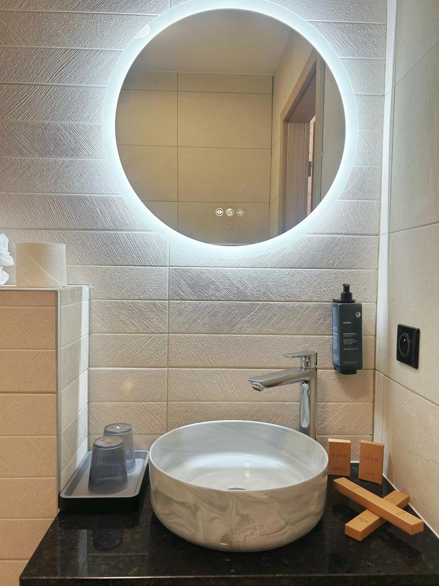 Hotel Oden Paris Ivry Εξωτερικό φωτογραφία